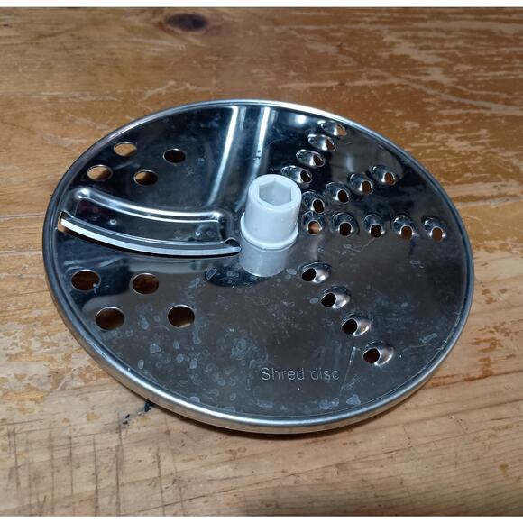 Cuisinart Prep 7 Food Processor DLC-2007N Shredding Slicing Disc Part - Picture 1 of 5